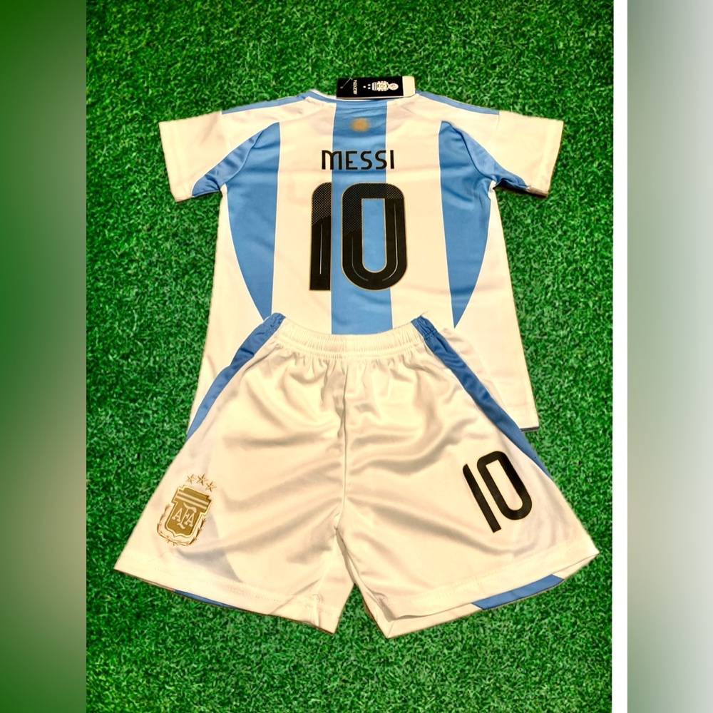 Medium Kids Lionel Messi Argentina Youth Size 26 Soccer Jersey Set